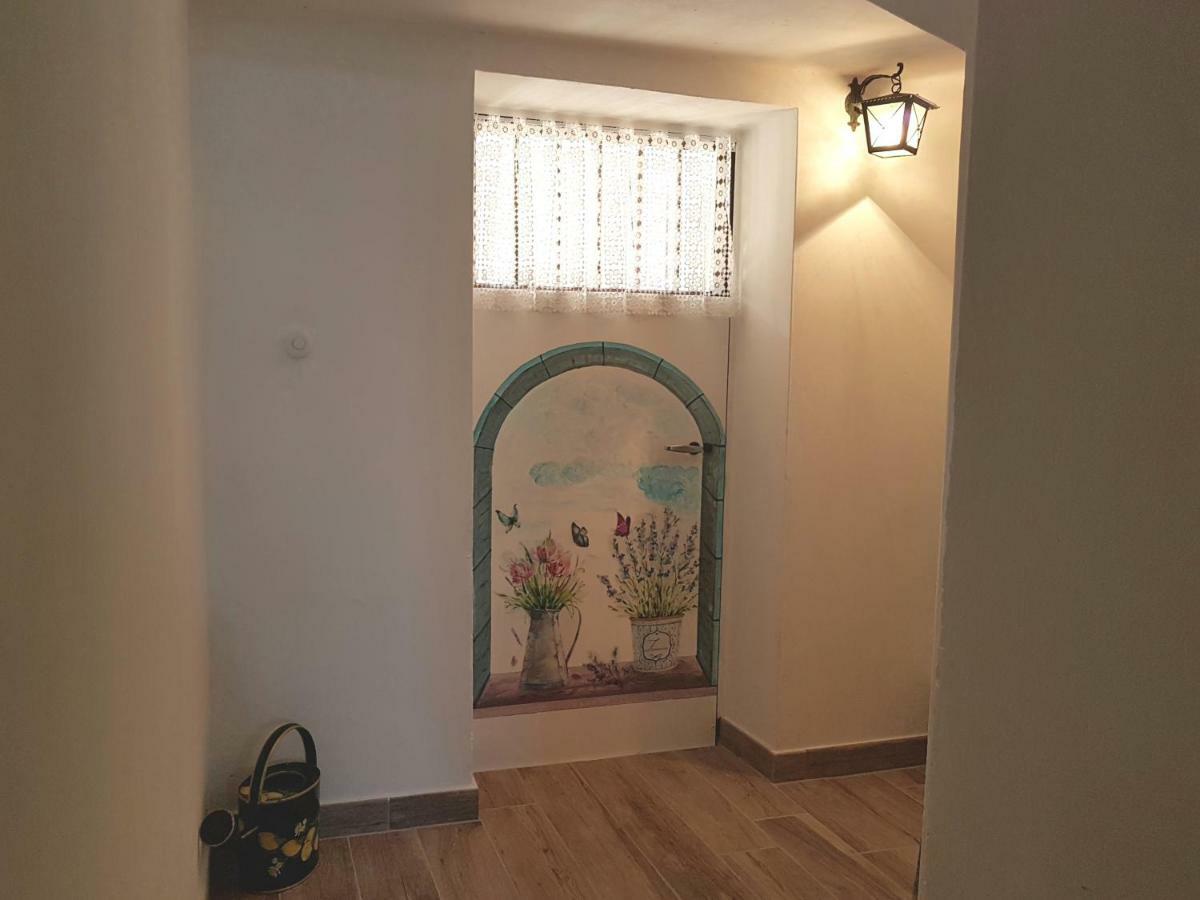 A Casa Di Clementina Apartment Raffa Ngoại thất bức ảnh